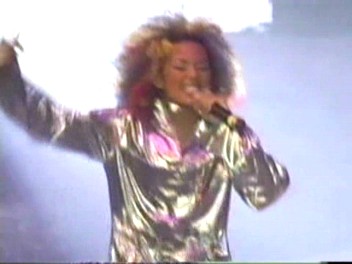 Istanbul_15_Move_Over_(97).jpg Istanbul_15_Move_Over_(97).jpg