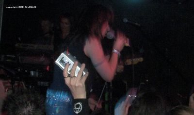 Click to view full size image
==============
barfly7.jpg barfly7.jpg