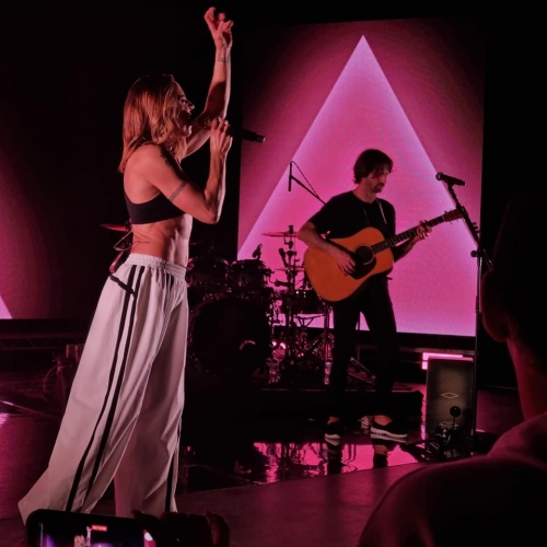 Click to view full size image
==============
SGFB_tour00004.jpg SGFB_tour00004.jpg