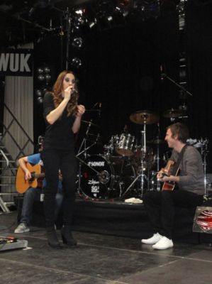 Click to view full size image
==============
01.jpg 01.jpg