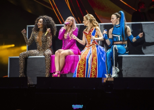 Click to view full size image
==============
SGFB_Wembley00055.jpg SGFB_Wembley00055.jpg