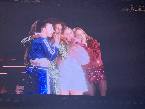 Click to view full size image
==============
SGFB_wembley00033.jpg SGFB_wembley00033.jpg