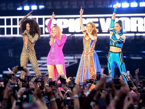 Click to view full size image
==============
SGFB_CrokePark0400061.jpg SGFB_CrokePark0400061.jpg