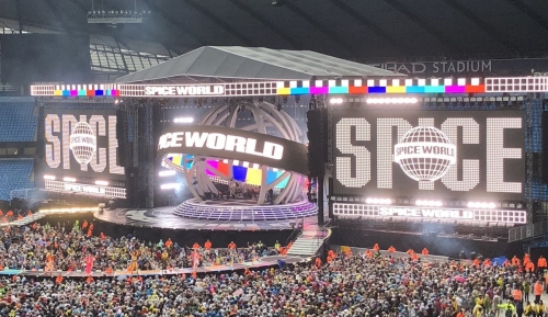 Click to view full size image
==============
SGFB_Manchester00007.jpg SGFB_Manchester00007.jpg