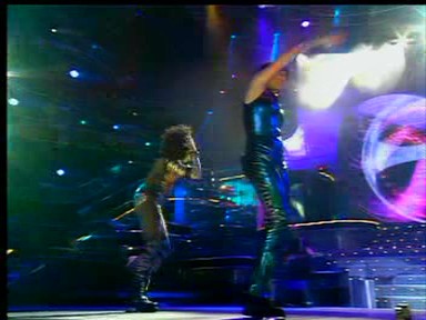 Wembley_02_If_U_Cant_Dance_(220).jpg Wembley_02_If_U_Cant_Dance_(220).jpg