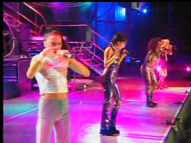 Wembley_03_Who_Do_You_Think_You_Are_(186).jpg Wembley_03_Who_Do_You_Think_You_Are_(186).jpg