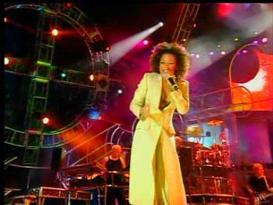 Wembley_04_Something_Kinda_Funny_(27).jpg Wembley_04_Something_Kinda_Funny_(27).jpg