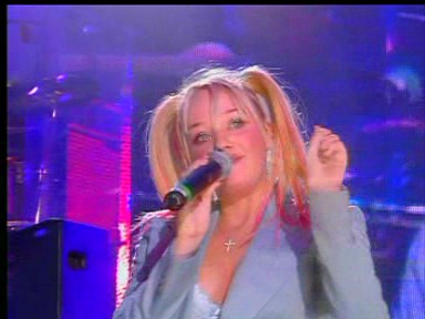 Wembley_06_Too_Much_(23).jpg Wembley_06_Too_Much_(23).jpg