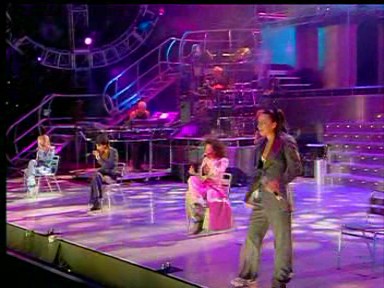 Wembley_06_Too_Much_(74).jpg Wembley_06_Too_Much_(74).jpg