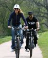 SGFB_Geri_Halliwell_biking_in_London00013.jpg