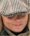 42290_Geri_Halliwell_-_Walking_in_London_14_01_2009__122_162lo.jpg