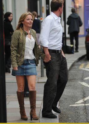 Click to view full size image
==============
fdd897555524.jpg fdd897555524.jpg