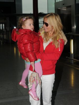 Click to view full size image
==============
100123L3_HALLIWELL_B_GR_08_1.jpg 100123L3_HALLIWELL_B_GR_08_1.jpg