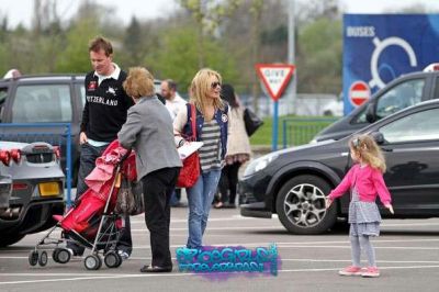 Click to view full size image
==============
SGFB_Thorpe_Park0012.jpg SGFB_Thorpe_Park0012.jpg