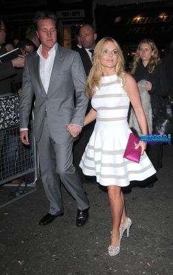 Click to view full size image
==============
SGFB_Elle0014.jpg SGFB_Elle0014.jpg