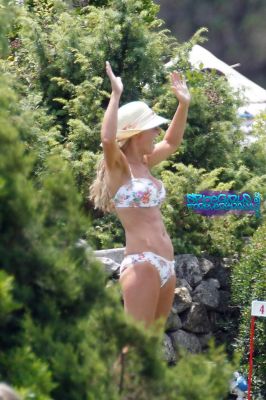 Click to view full size image
==============
SGFB__Sardinia0022.jpg SGFB__Sardinia0022.jpg