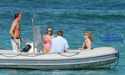 Click to view full size image
==============
SGFB_Porto_Cervo0037.jpg SGFB_Porto_Cervo0037.jpg