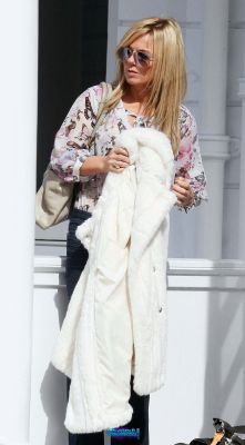 Click to view full size image
==============
SGFB_Londres0009.jpg SGFB_Londres0009.jpg