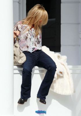 Click to view full size image
==============
SGFB_Londres0011.jpg SGFB_Londres0011.jpg