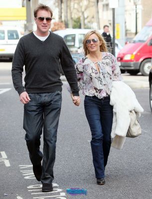 Click to view full size image
==============
SGFB_Londres0049.jpg SGFB_Londres0049.jpg