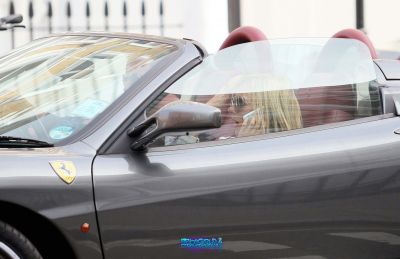 Click to view full size image
==============
SGFB_Londres0050.jpg SGFB_Londres0050.jpg