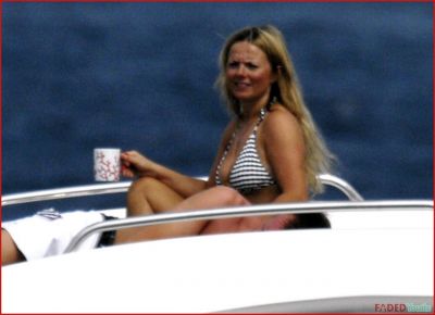 Click to view full size image
==============
fp_3488912_pis_halliwell_geri_excl_082609.jpg fp_3488912_pis_halliwell_geri_excl_082609.jpg