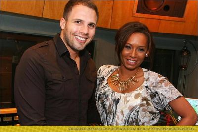 Click to view full size image
==============
mel3_97964a.jpg mel3_97964a.jpg