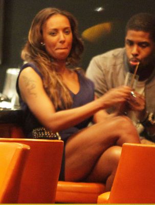 Click to view full size image
==============
SGFB_nightMayfairHotel00063.jpg SGFB_nightMayfairHotel00063.jpg