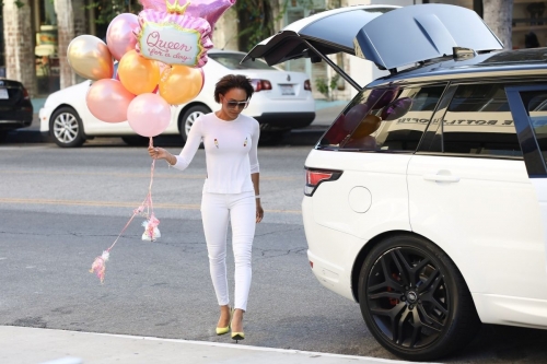 Click to view full size image
==============
SGFB_Hollywood00009.jpg SGFB_Hollywood00009.jpg