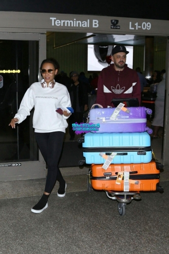 Click to view full size image
==============
SGFB_Lax00008.jpg SGFB_Lax00008.jpg