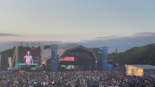 Click to view full size image
==============
SGFB_Victorious00006.jpg SGFB_Victorious00006.jpg