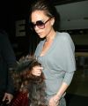 Victoria_Beckham_JFK_LAX_airport604.jpg