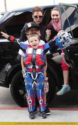 Click to view full size image
==============
victoria-1_(15).jpg victoria-1_(15).jpg