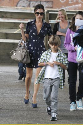 Click to view full size image
==============
SGFB_WestwaySports00025.jpg SGFB_WestwaySports00025.jpg