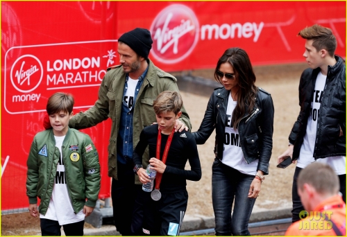 beckham-family-romeo-london-marathon-11.jpg