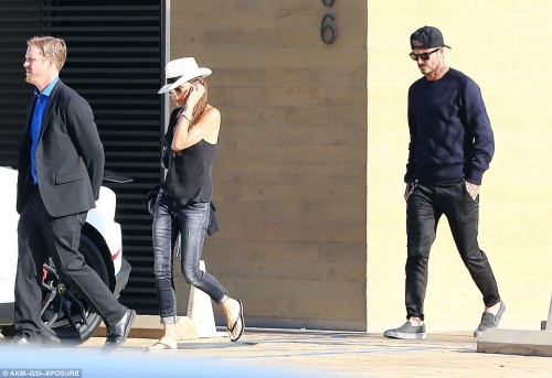 Click to view full size image
==============
32DCC61E00000578-3524595-Heels_no_more_After_years_of_wearing_towering_heels_on_a_daily_b-a-168_1459867014060.jpg 32DCC61E00000578-3524595-Heels_no_more_After_years_of_wearing_towering_heels_on_a_daily_b-a-168_1459867014060.jpg