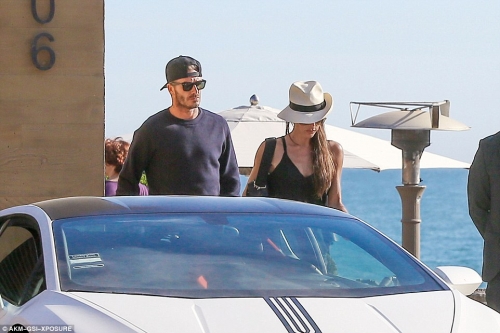 Click to view full size image
==============
32DCC6BF00000578-3524595-Oh_what_a_lifestyle_After_dining_at_the_sushi_restaurant_the_Bec-a-167_1459867013996.jpg 32DCC6BF00000578-3524595-Oh_what_a_lifestyle_After_dining_at_the_sushi_restaurant_the_Bec-a-167_1459867013996.jpg