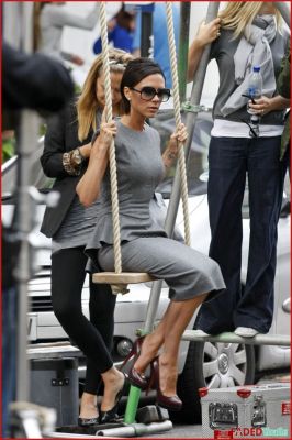 Click to view full size image
==============
90723l5_beckham_b_gr_03.jpg 90723l5_beckham_b_gr_03.jpg