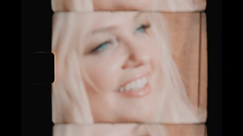 Click to view full size image
==============
SGFB_YoureAlINeedtoGetBy00151.jpg SGFB_YoureAlINeedtoGetBy00151.jpg