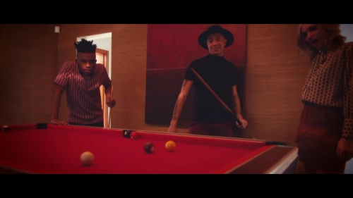 Click to view full size image
==============
SGFB_YoureAlINeedtoGetBy00304.jpg SGFB_YoureAlINeedtoGetBy00304.jpg