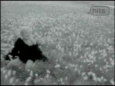 Click to view full size image
==============
calling_clipe_(107).jpg calling_clipe_(107).jpg