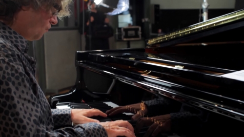 Click to view full size image
==============
SGFB_ikisw00073.jpg SGFB_ikisw00073.jpg