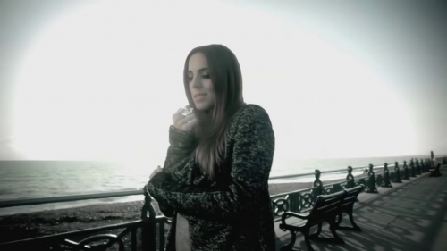 Click to view full size image
==============
SGFB_ltbl00120.jpg SGFB_ltbl00120.jpg