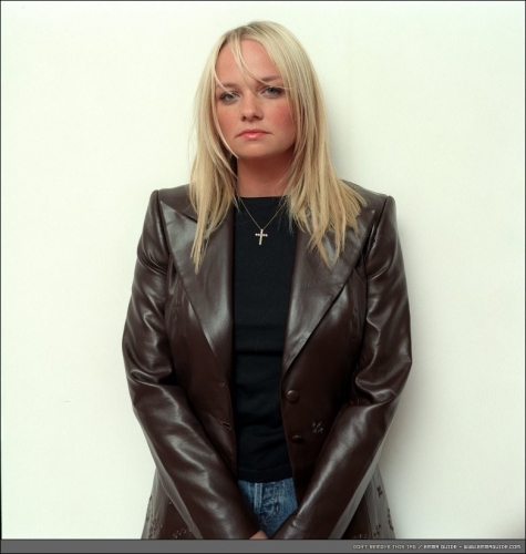 Click to view full size image
==============
VH1_Channel_03.jpg VH1_Channel_03.jpg