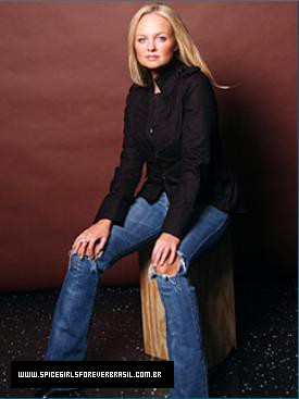 MTV_USA_Photoshoot_26-01-05_2.jpg MTV_USA_Photoshoot_26-01-05_2.jpg