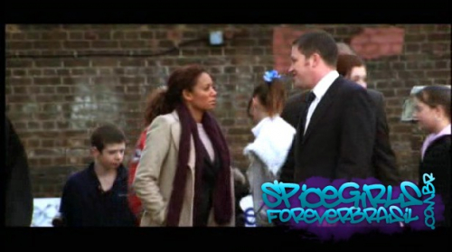 Click to view full size image
==============
SGFB_TellingLies0727.jpg SGFB_TellingLies0727.jpg