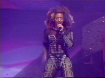 Istanbul_04_Something_Kinda_Funny_(15).jpg Istanbul_04_Something_Kinda_Funny_(15).jpg