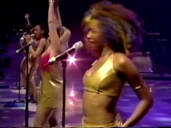 Istanbul_11_Too_Much_(108).jpg Istanbul_11_Too_Much_(108).jpg