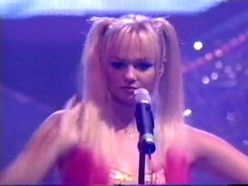 Istanbul_11_Too_Much_(113).jpg Istanbul_11_Too_Much_(113).jpg