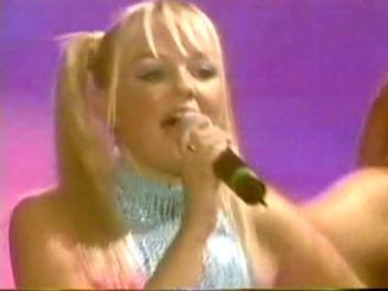 Istanbul_13_Love_Thing_(234).jpg Istanbul_13_Love_Thing_(234).jpg